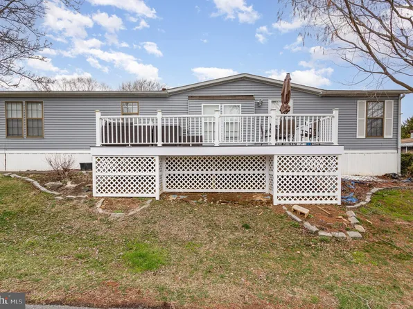 108 Cottontail Ct, Lancaster, PA 17603