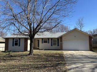5726 S Ferguson Avenue, Springfield, MO 65810