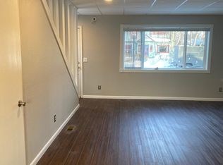 1134 G St APT A, Anchorage, AK 99501