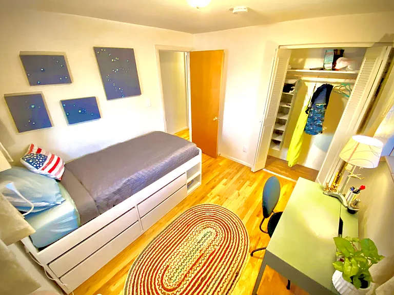 3rd bedroom / office (unit is for rent unfurnished).