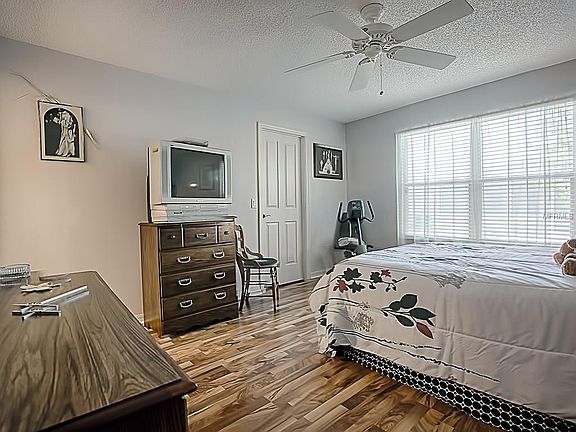 5th image of 17810 SE 88th Cascade Ct