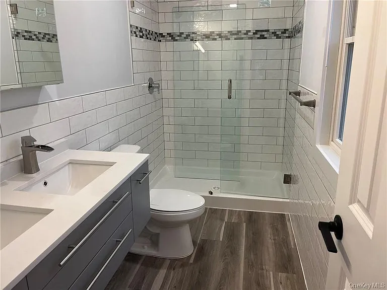 195 Park Ave #D — Photo 16