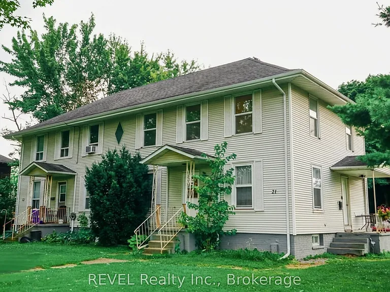 21 Plymouth Rd #UPPER — Photo 2