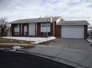 1167 W 2100 N, Clinton, UT 84015