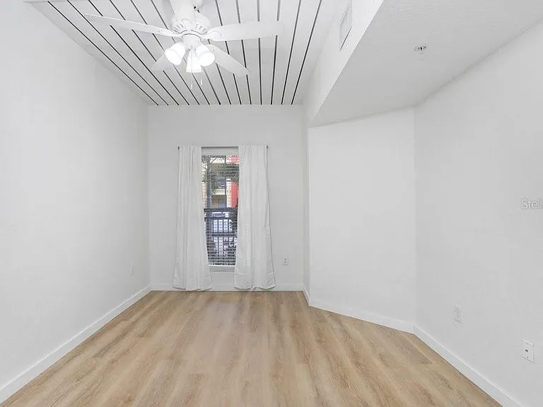 2440 W Horatio St #1012 — Photo 17