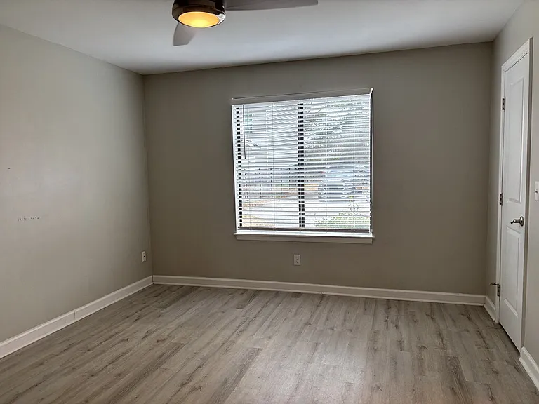 8483 Yadkin Cir #D — Photo 18