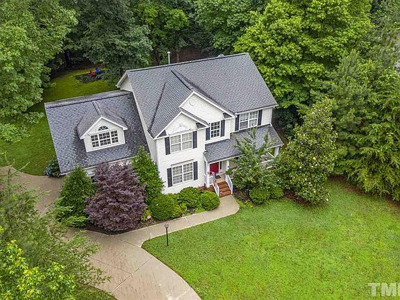 2nd image of 2211 Old Forest Dr