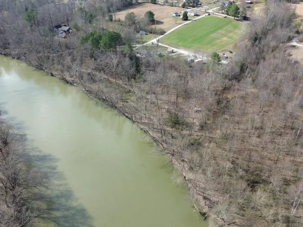 1801 River Rd, Williamsburg, KY 40769