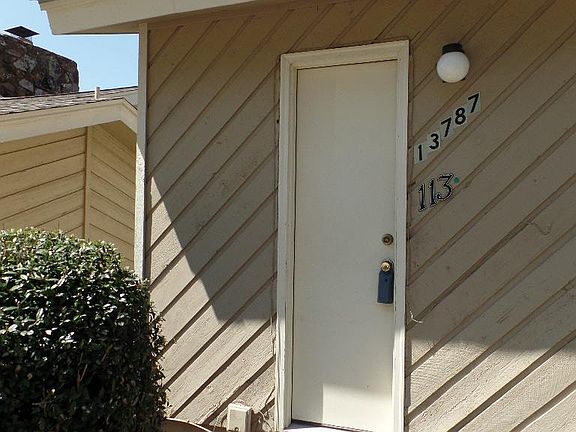 2nd image of 13787 Turnberry Ln