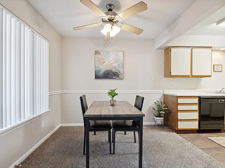 Seamless Connection Between Kitchen and Dining Area
