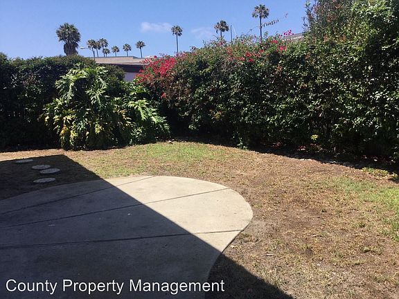 5th image of 2494 Seahorse Ave
