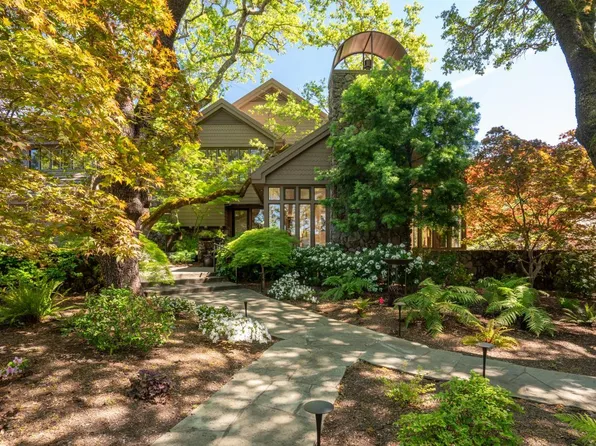 4727 Muirfield Court, Santa Rosa, CA 95405