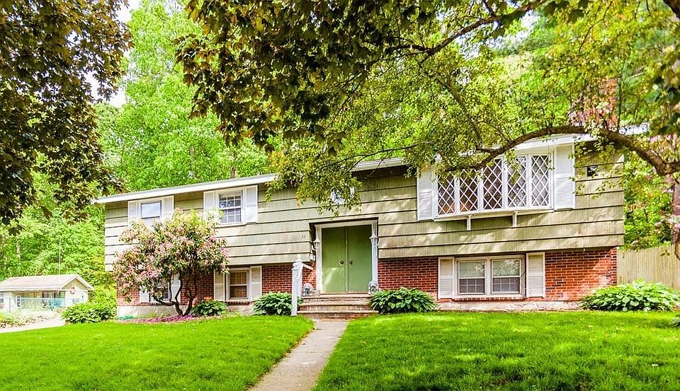 1st image of 55 Paul Ave