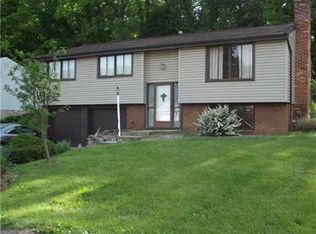 108 Crestwood Dr, Millvale, PA 15209