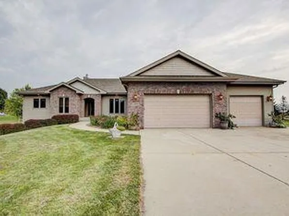 4667 Pierceville Road, Cottage Grove, WI 53527