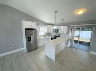 132 E 17th St, Saint Cloud, FL 34769