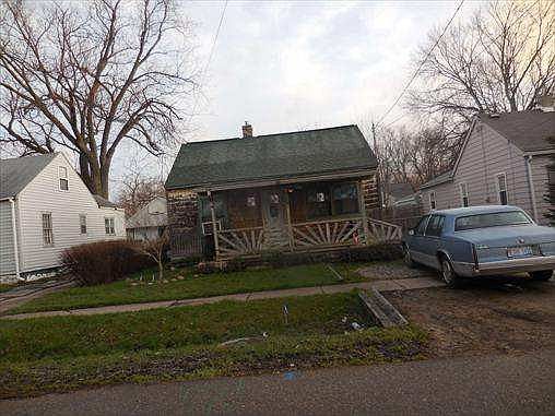 1st image of 2123 Savoy Ave