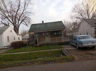 2123 Savoy Ave, Burton, MI 48529
