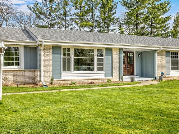 2nd image of 2509 Driftwood Ln