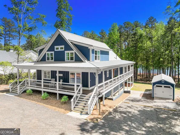 318 Foxy Ln, Martin, GA 30557