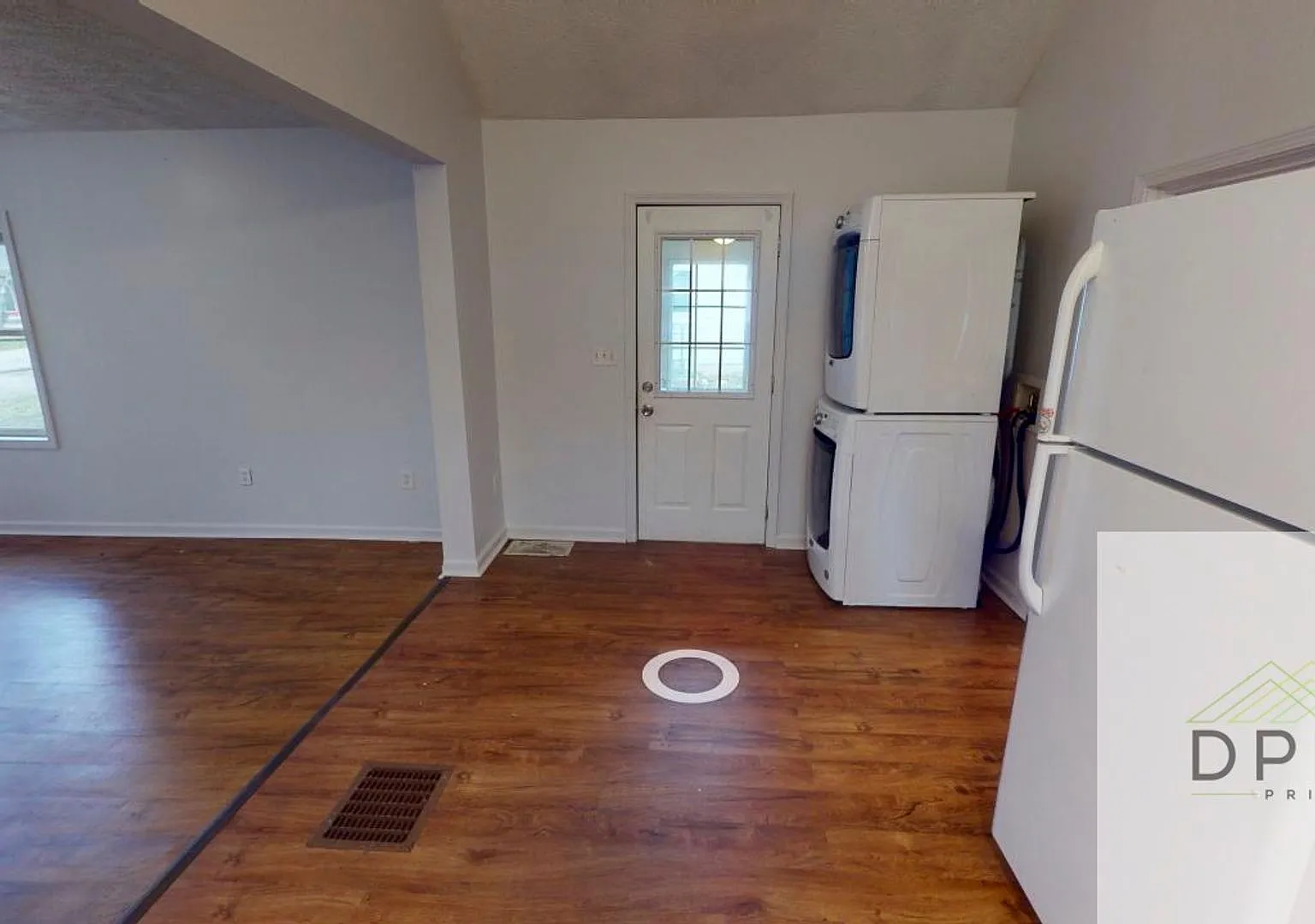 Welcome to 2814 Vermont St. Lansing, MI 48906!! — Photo 4