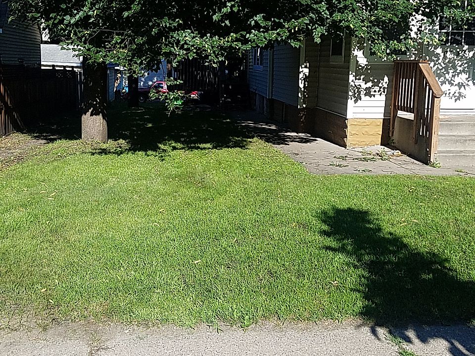 1st image of 2710 Taylor St NE