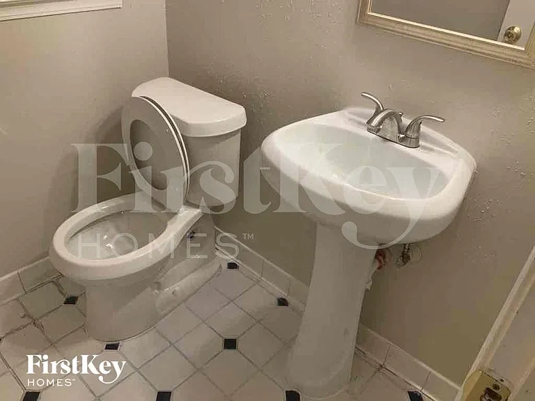 3267 Wintercreeper Dr — Photo 10