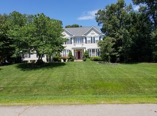 8938 Highgrove Ct, Lorton, VA 22079