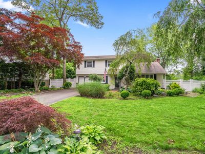 2 Fernwood Drive, Commack, NY, 11725