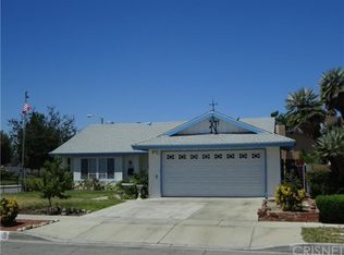 27401 Fairport Ave, Santa Clarita, CA 91351
