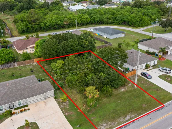 3950 SW Port St Lucie Boulevard, Port St Lucie, FL 34953