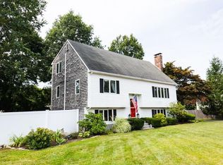 34 Bayberry Rd, North Attleboro, MA 02760