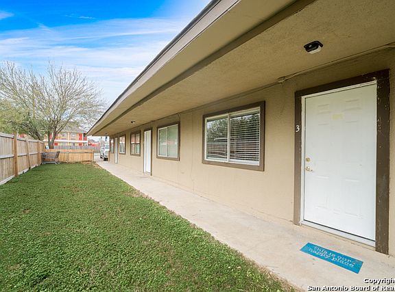 2nd image of 522 Altitude Dr #2
