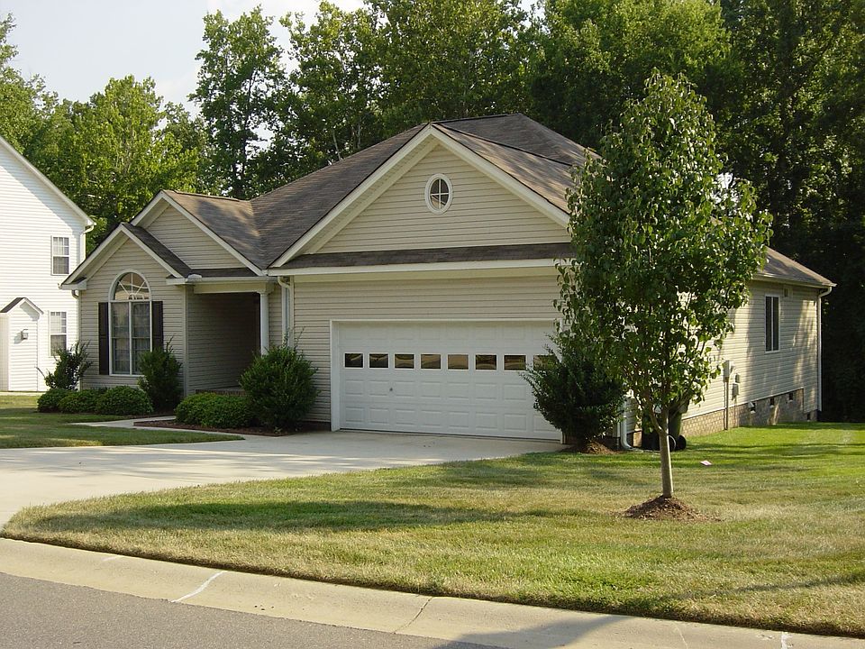 2nd image of 17409 Glassfield Dr