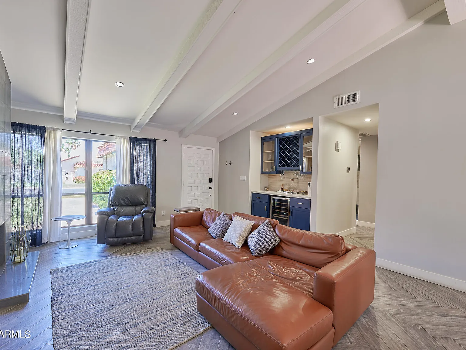 2 bed, 2.0 bath, 1184 sqft, $2,895 — Photo 4