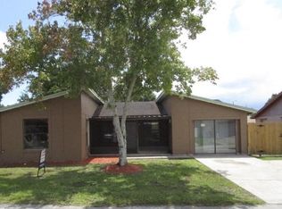 1012 Westport, Tampa, FL 33615