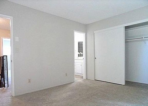 5th image of 3783 1st Ave APT 4