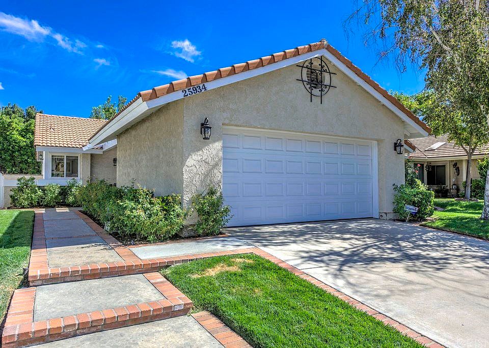 1st image of 25934 Adolfo Ct