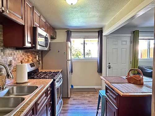 1 bed, 1.0 bath, 515 sqft, $2,700 Photo 1