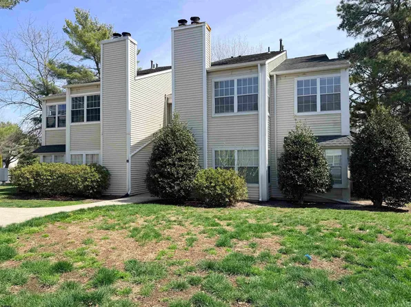 19 Driftwood Ct #19, Absecon, NJ 08205