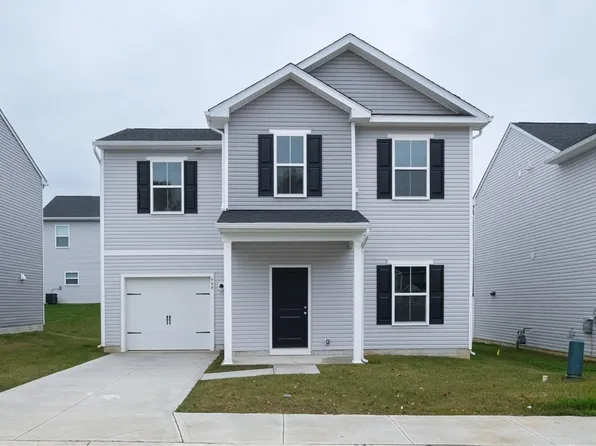 668 Crossings Ln, Akron, OH 44320