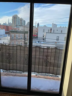 Rented by Voro New York | media 10