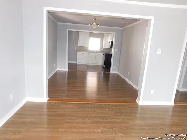 3 bed, 2.0 bath, 1088 sqft, $1,500 — Photo 4