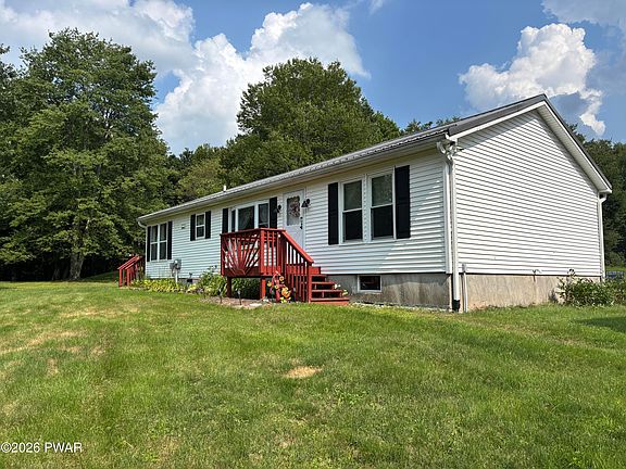 3rd image of 76 Meadowland Dr