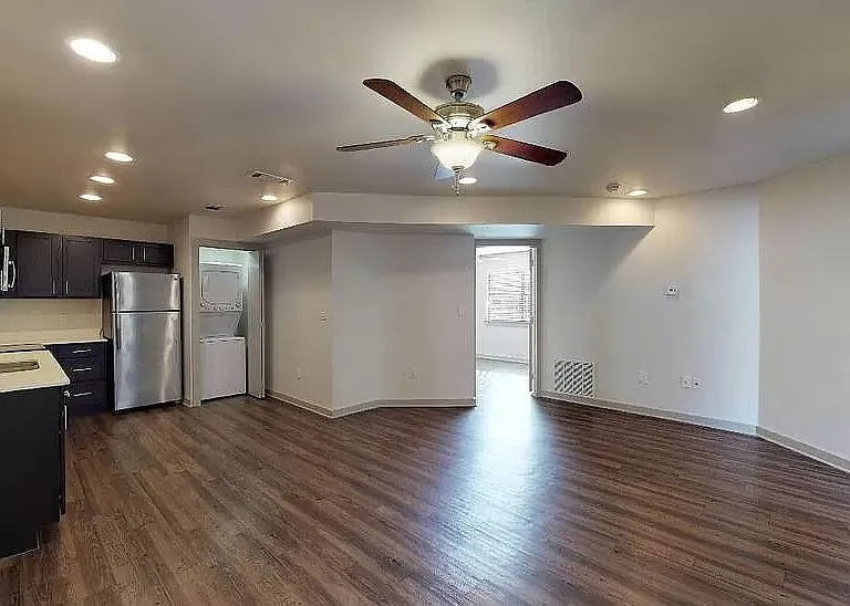 Apartments at M-Street — Photo 13