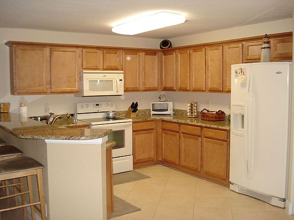 FANTASTIC OPEN KITCHEN