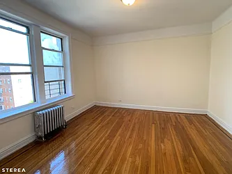 Rented by Sterea Agency