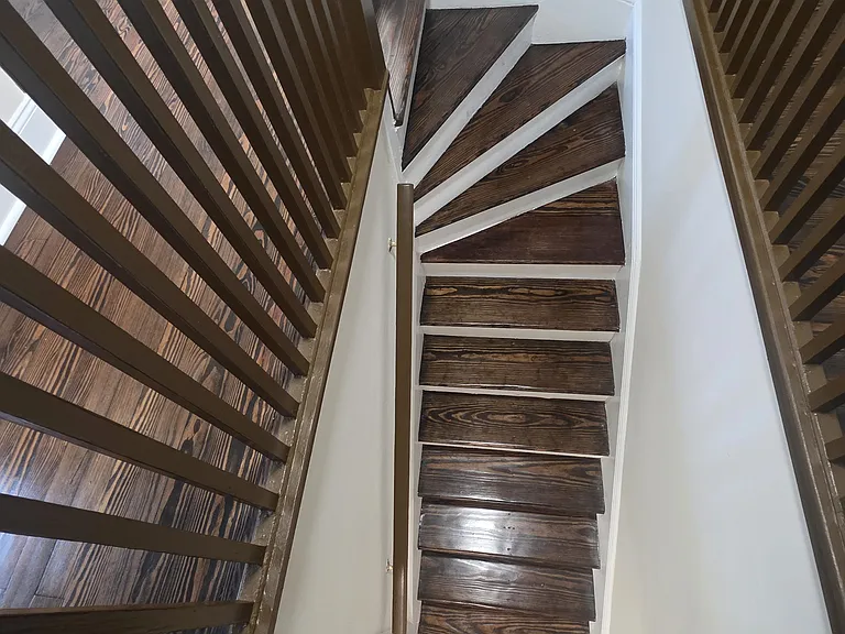 844 Forest St — Photo 38