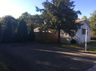 129 Mill St, South Toms River, NJ 08757