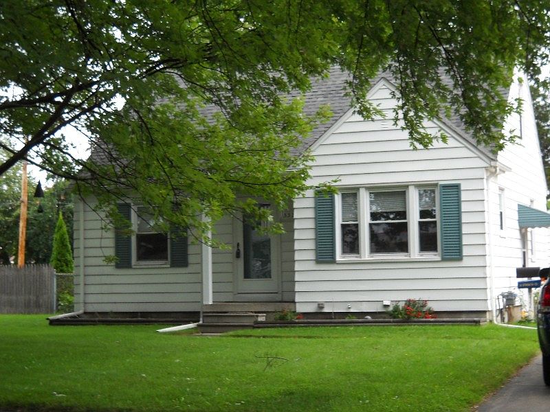 1st image of 532 Webb Dr